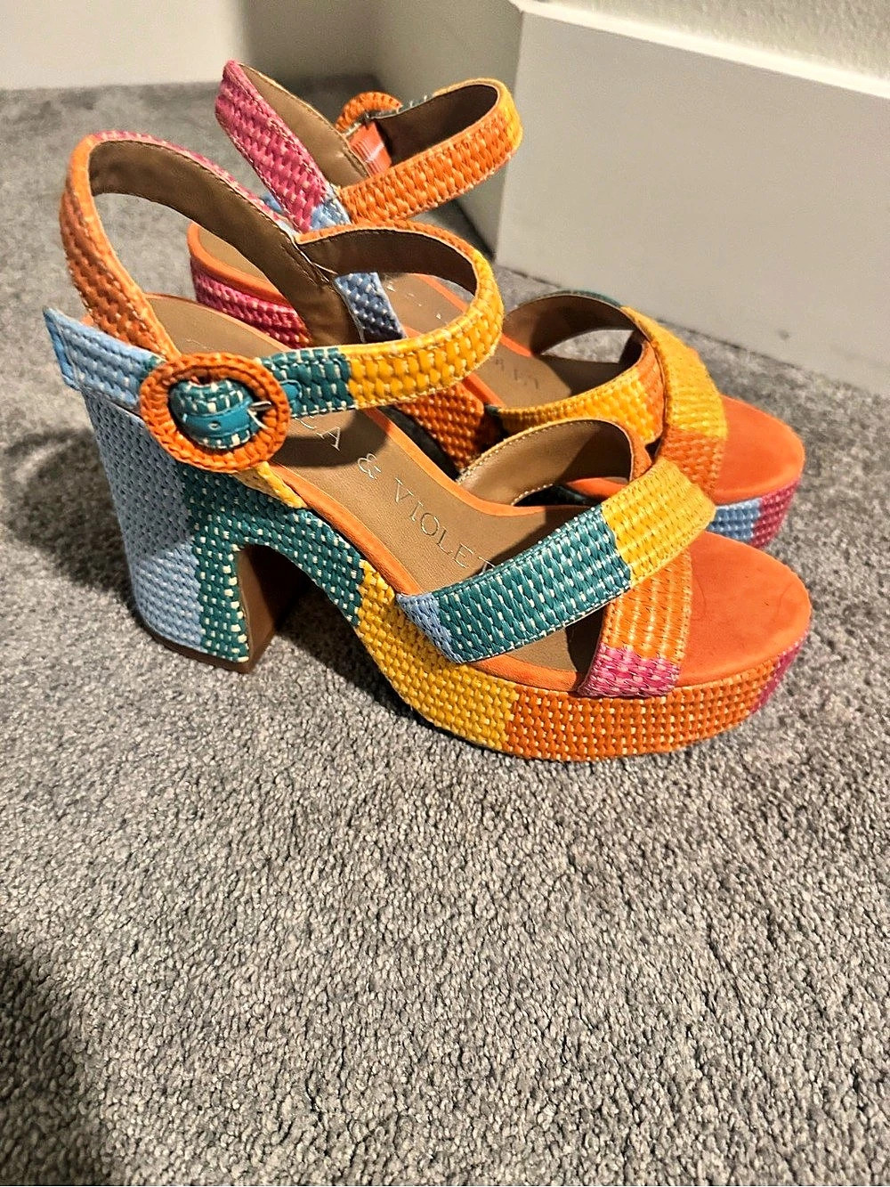Size 8.5 Multicolor Wedge Sandals